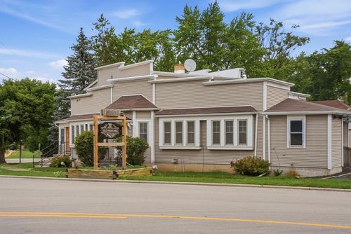 3498 State Road 33, Newburg, WI, 53095 | Card Image