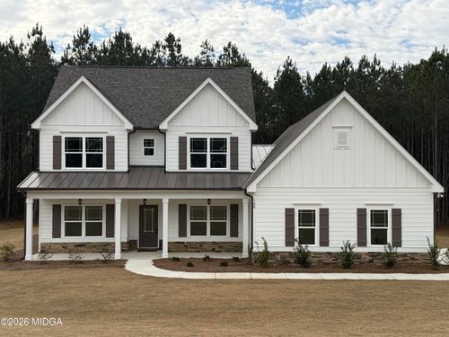 708 Traveler Ln, Williamson, GA, 30292-6887 | Card Image