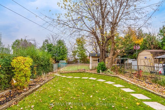 191 Invergordon Ave, House other with 6 bedrooms, 3 bathrooms and 4 parking in Scarborough ON | Image 41