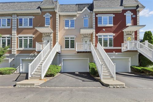 103 Alexander Ct, Nanuet, NY, 10954-5134 | Card Image