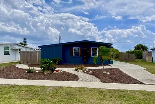 8819 Aero Ave, NORTH PORT, FL, 34287-1908 | Card Image