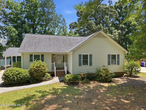 305 Baytree Dr, Greenville, NC, 27858-6112 | Card Image