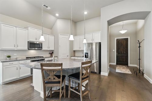 7817 Fossil Creek Trl, McKinney, TX, 75071-5671 | Card Image