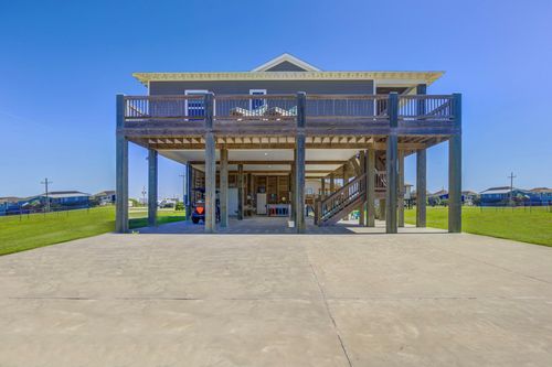 978 Surfview, Crystal Beach, TX, 77650 | Card Image
