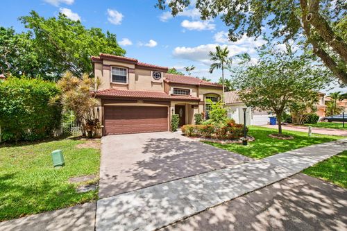 2712 Cayenne Ave, Hollywood, FL, 33026-4518 | Card Image