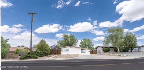 520 W 30th St, Farmington, NM, 87401-3928 | Card Image