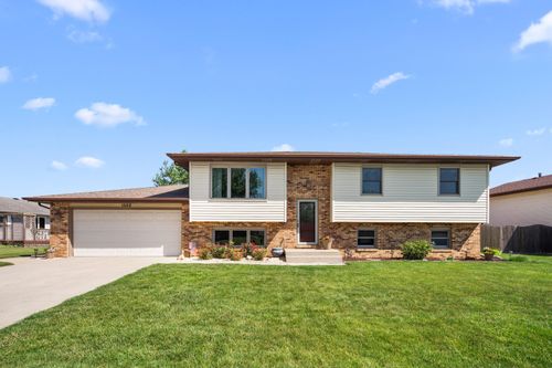 1522 W 99th Ave, Crown Point, IN, 46307-2444 | Card Image