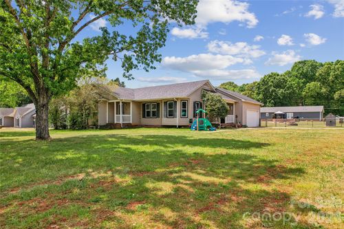 120 Chapel Ct, Salisbury, NC, 28147-9276 | Card Image