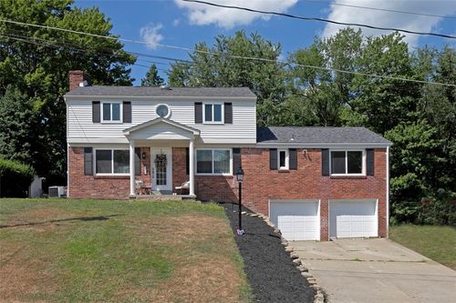 4670 Marjorie Dr, Murrysville, PA, 15668-2111 | Card Image