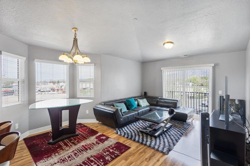 unit-d9-8229 S Resaca Dr, Midvale, UT, 84070-2071 | Card Image