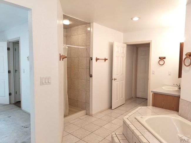 3220 Langdon Rd, House other with 5 bedrooms, 3 bathrooms and 2 parking in Pueblo CO | Image 19