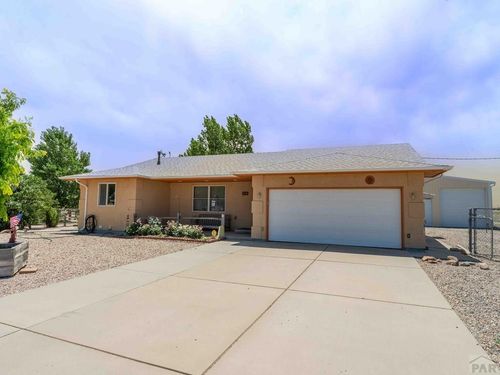 403 N Desert Cove Dr, Pueblo West, CO, 81007-2194 | Card Image