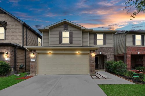 16350 Oakside Hollow Ln, Houston, TX, 77084-7661 | Card Image