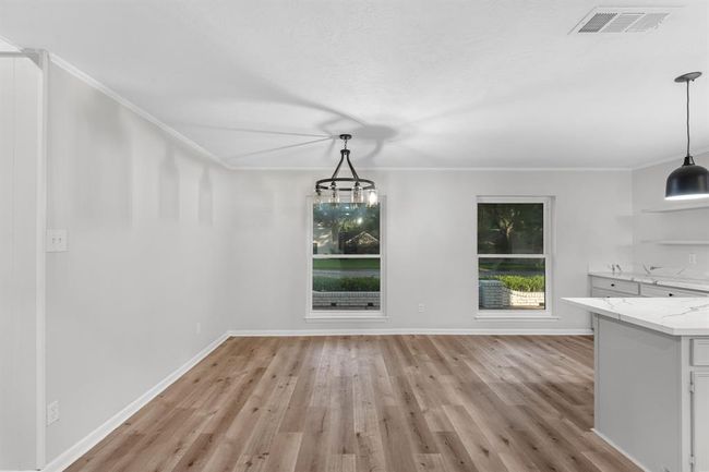213 Westview Dr, House other with 4 bedrooms, 3 bathrooms and 3 parking in Sealy TX | Image 11