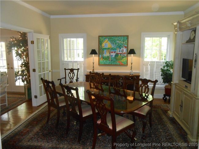 Formal Dining Room | Image 17