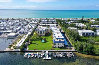 E307 - 3808 Gulf Of Mexico Drive, Condo with 2 bedrooms, 2 bathrooms and null parking in Longboat Key FL | Image 1