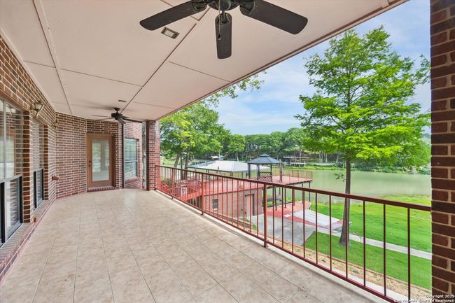 640 Woodlake Dr, House other with 5 bedrooms, 5 bathrooms and null parking in Mcqueeney TX | Image 39