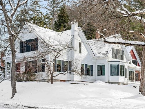 27 Loomis St, Montpelier, VT, 05602-2422 | Card Image