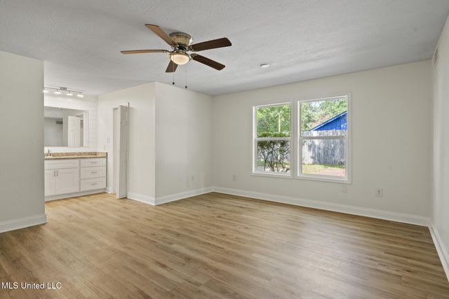 122 Carroll Ave Long Beach019 | Image 17