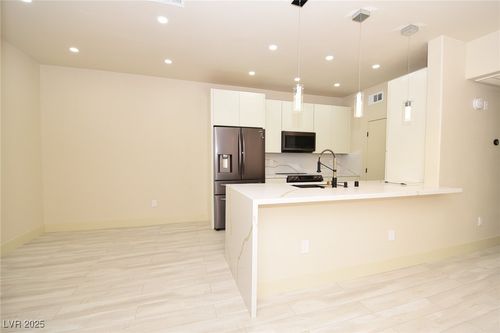 unit-1166-8000 Badura Ave, Las Vegas, NV, 89113-2129 | Card Image