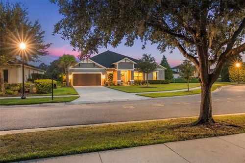 33536 Willow Point Ct, WESLEY CHAPEL, FL, 33545-3243 | Card Image