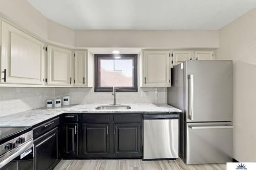 5320 Woodland Ave, Lincoln, NE, 68516-1873 | Card Image