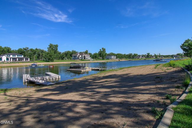 2533 Langer Ln, House other with 3 bedrooms, 4 bathrooms and null parking in Bismarck ND | Image 102