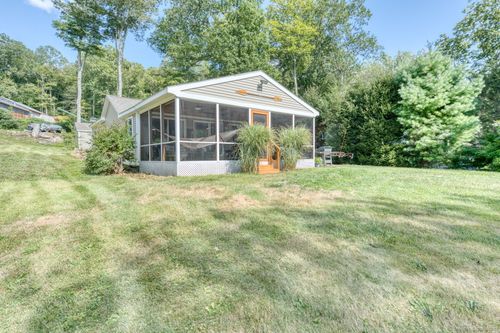 213 Lakeview Dr, Colchester, CT, 06415-2354 | Card Image