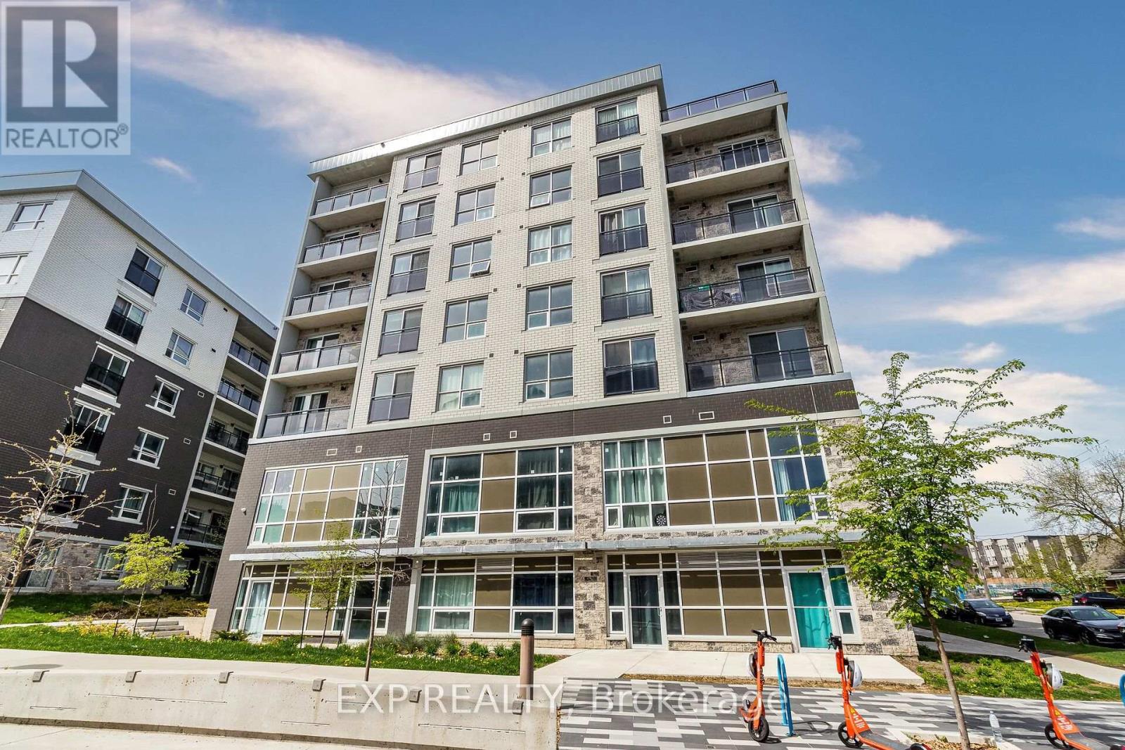 Residential Lease in Waterloo 3