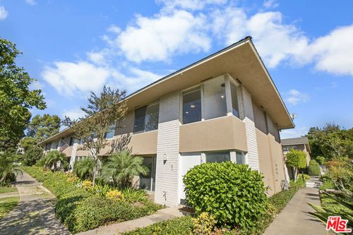 963 Glencliff St, La Habra, CA, 90631-6426 | Card Image