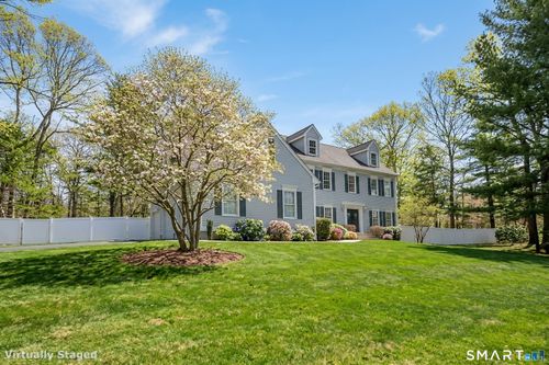 11 Kachina Way, Madison, CT, 06443-1961 | Card Image