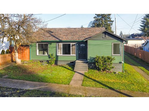 436 E 7th St, Coquille, OR, 97423 | Card Image