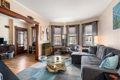 1-18 Kingsboro Park, Boston, MA, 02130 | Card Image