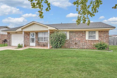 1229 E Ridgecrest Rd, Altus, OK, 73521-6901 | Card Image