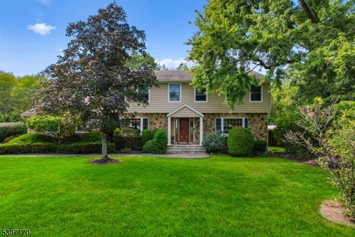 11 Merlin Pl, Pine Brook, NJ, 07058-9441 | Card Image