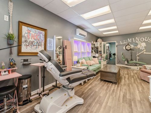 85 School St, Carlisle, IA, 50047-8782 | Card Image