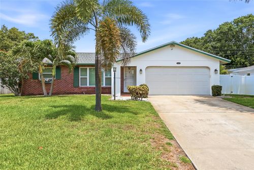 14161 Hetrick Cir N, Largo, FL, 33774-5212 | Card Image