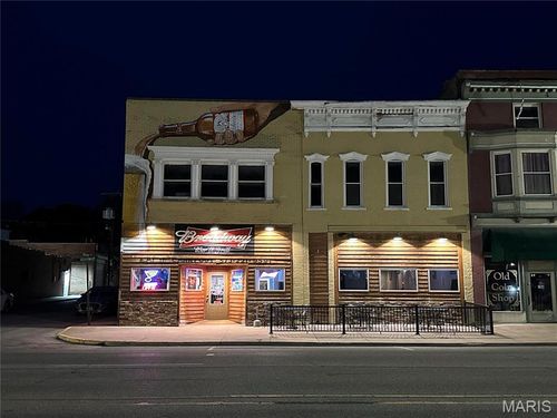 712 Broadway, Hannibal, MO, 63401-4306 | Card Image