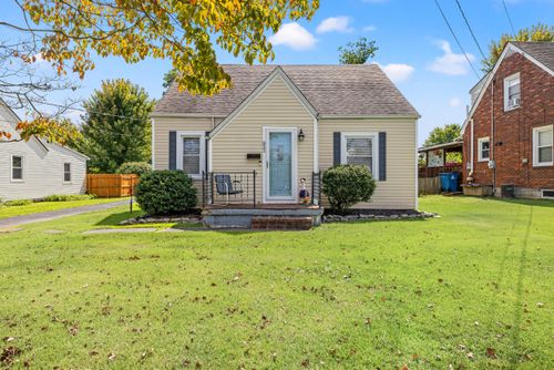 852 Crosshill Rd, Danville, KY, 40422-1135 | Card Image
