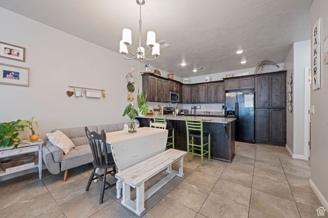Dining area and kitchen | Image 10