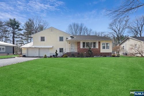 234 Totowa Rd, Wayne, NJ, 07470-3110 | Card Image