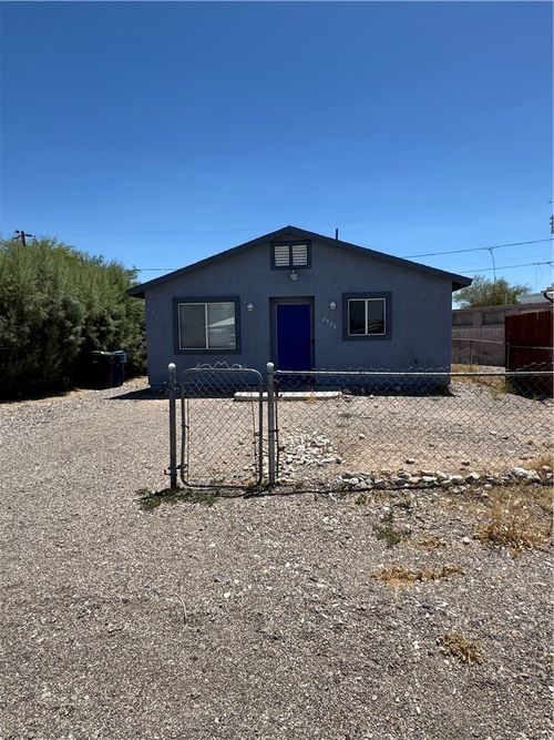 2026 Gregg Ln, Bullhead City, AZ, 86442-5444 | Card Image