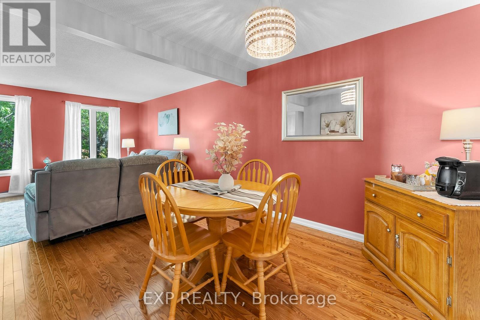 Residential in St. Catharines (Ridley) 3