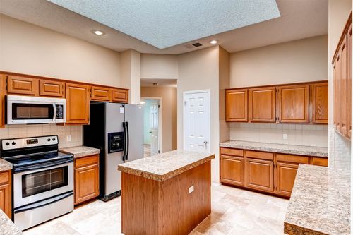 10803 Redgate Ln, Austin, TX, 78739-1561 | Card Image