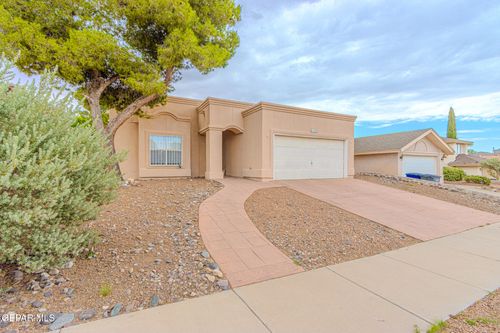 1420 Black Ridge Dr, El Paso, TX, 79912-7246 | Card Image