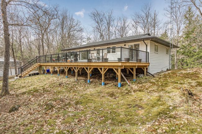 2481 Falkenburg Rd, House other with 3 bedrooms, 1 bathrooms and 6 parking in Port Carling ON | Image 38