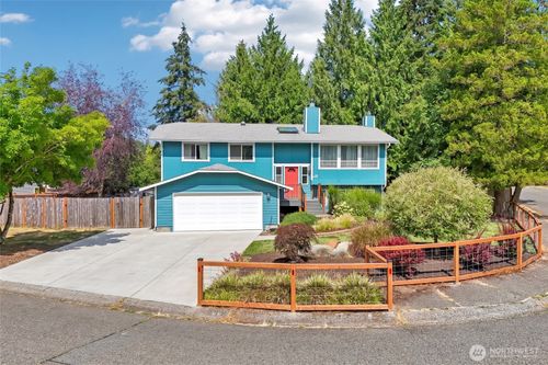 3011 176th St Se, Bothell, WA, 98012-6672 | Card Image