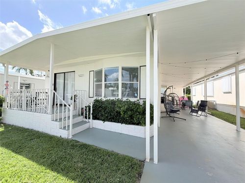 5221 Sw 25th Ave, Fort Lauderdale, FL, 33312-7414 | Card Image