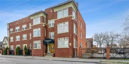 8-11433 Ashbury Ave, Cleveland, OH, 44106-1367 | Card Image