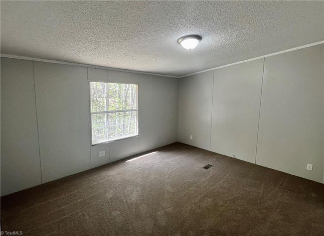 Primary Bedroom | Image 8